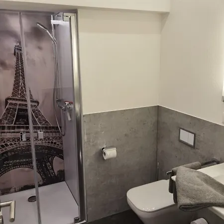 Main Appartement-haus - 97896 Freudenberg アパート